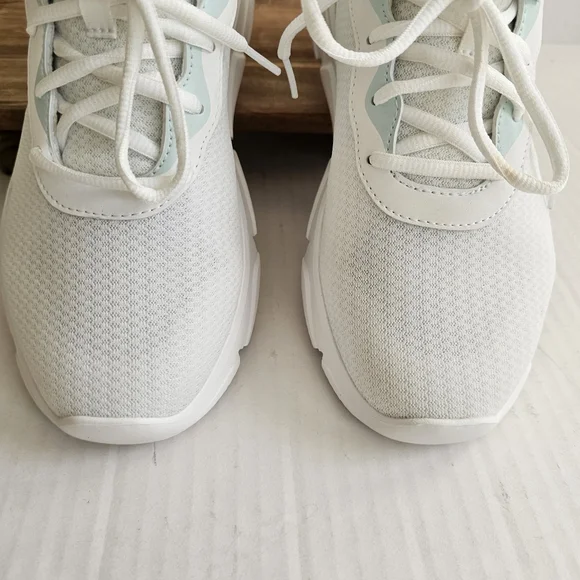 Ryka Glide Sneakers Size 11 White Mint Green Mesh Lace Up Lightweight - Picture 3 of 13